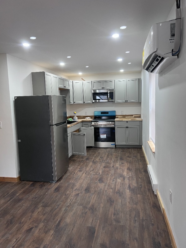 93-93 Walter St in Bangor, ME - Building Photo - Building Photo