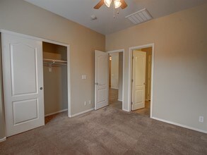 13461 N 87th Dr in Peoria, AZ - Building Photo - Building Photo