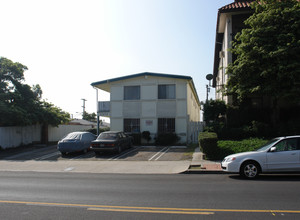 2875 Broadway in San Diego, CA - Building Photo - Building Photo