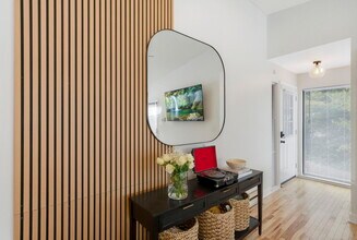 160 Overlook Dr, Unit #160 in Clinton, NJ - Building Photo - Building Photo