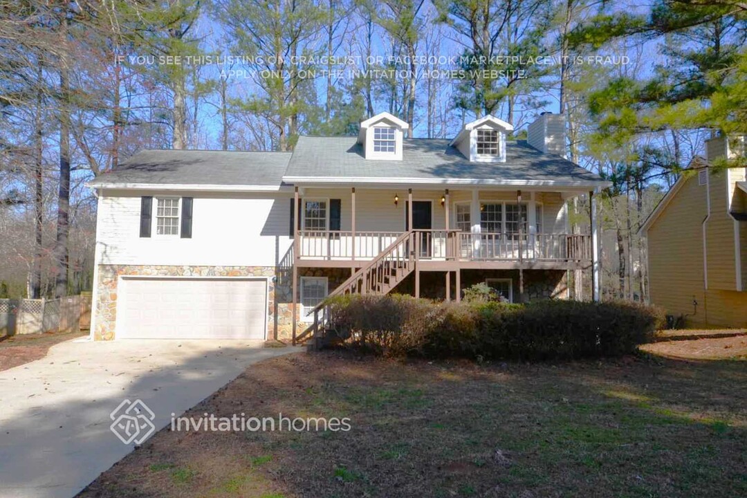 1037 Peace Dr in Kennesaw, GA - Building Photo