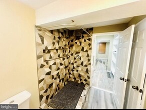 7428 Mason Ln in Falls Church, VA - Building Photo - Building Photo