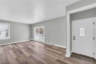 16210 Judson Dr in Cleveland, OH - Building Photo - Building Photo