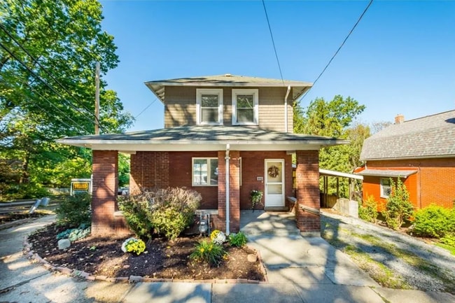 property at 2324 Woodward Ave