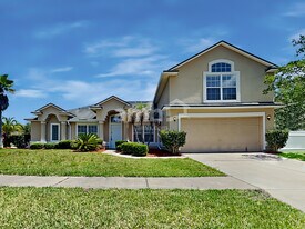 10235 Meadow Pointe Dr in Jacksonville, FL - Building Photo