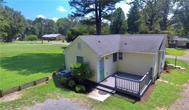200 A P Hill Ave in Highland Springs, VA - Building Photo - Building Photo
