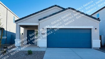 4989 E Umber Rd in San Tan Valley, AZ - Building Photo