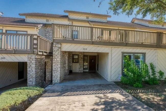 property at 307 Crestview