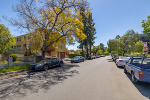 5328 Cleon Ave in North Hollywood, CA - Building Photo - Building Photo