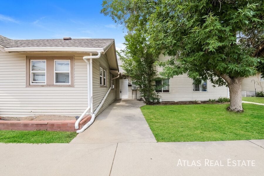 861 Egbert St in Brighton, CO - Building Photo