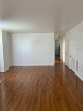 6402 S Eberhart Ave in Chicago, IL - Foto de edificio - Building Photo