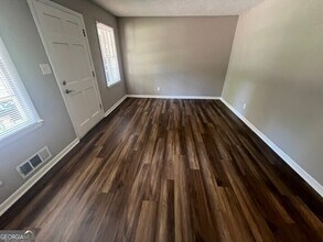 8107 Cardav Ct SE in Covington, GA - Building Photo - Building Photo