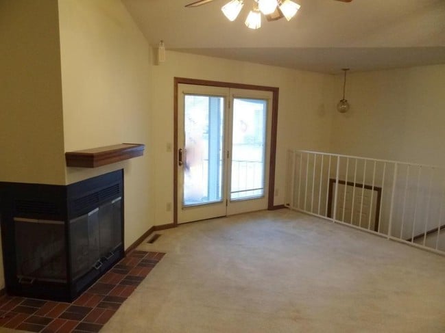 1606 Park De Ville Pl in Columbia, MO - Building Photo - Building Photo