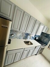 6304 39th Ave, Unit 3 bedroom apartment in Woodside, NY - Building Photo - Building Photo