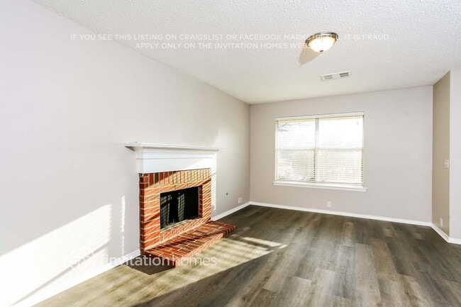 825 Monette Dr in Glenn Heights, TX - Building Photo - Building Photo