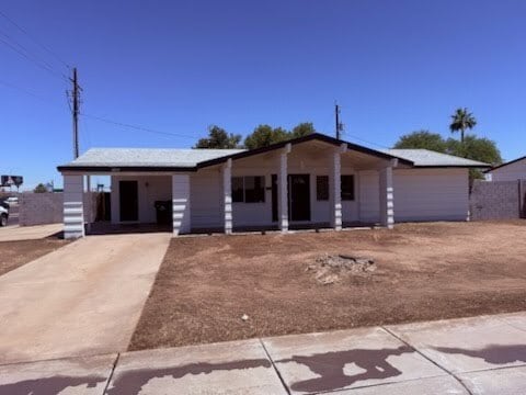 property at 8238 W Amelia Ave