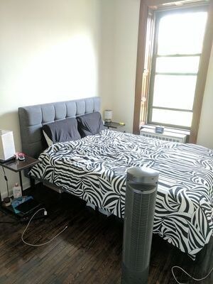 114 W 76th St-Unit -#F3 in New York, NY - Foto de edificio