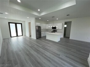 615 Addison St E in Lehigh Acres, FL - Building Photo - Building Photo