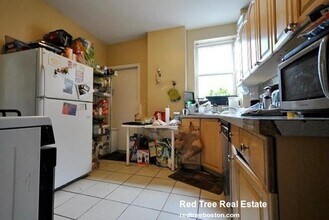 17 Highgate St, Unit 3 in Boston, MA - Building Photo - Building Photo