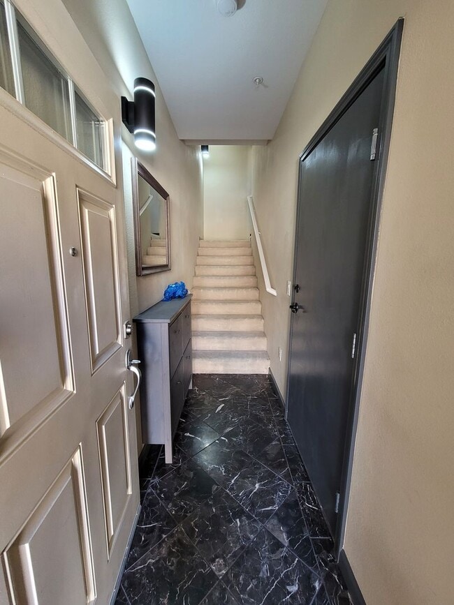 1364 Milano Dr in West Sacramento, CA - Building Photo - Building Photo