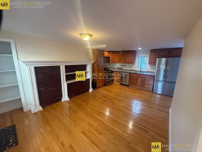 property at 5 Clarken Ct