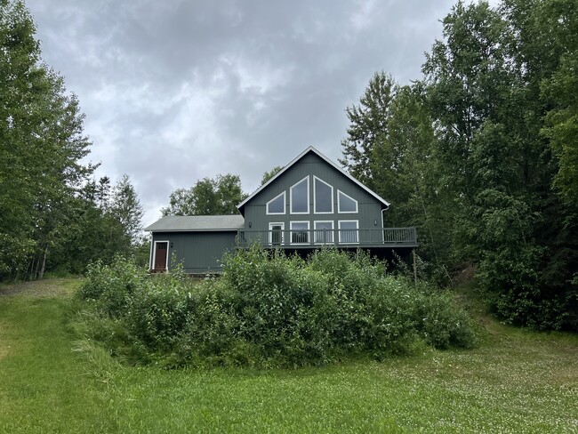 property at 3151 N Edgewater Dr