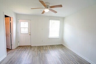2823 Cherry St in New Orleans, LA - Building Photo - Building Photo