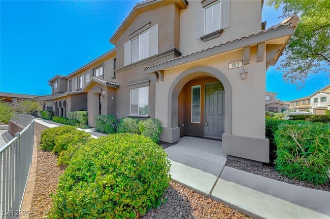 property at 1571 Plaza Centre Dr