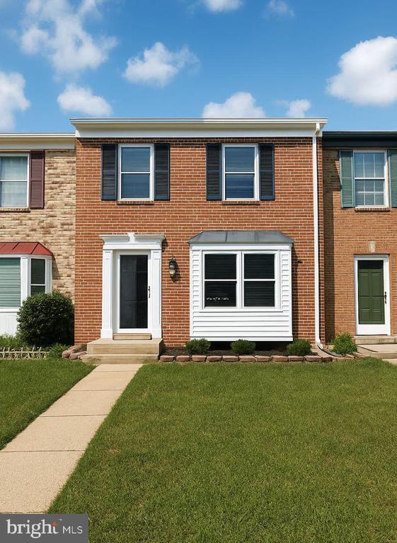 property at 10804 Wall St