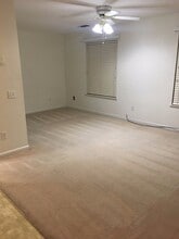 177 W Springer Dr in Turlock, CA - Building Photo - Building Photo