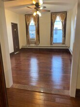 296 Central Ave in Jersey City, NJ - Building Photo - Building Photo