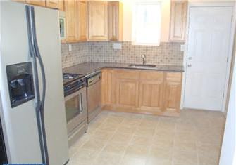 property at 1503 S Bailey St