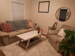 118 Elles Ave in Carterville, IL - Building Photo - Building Photo