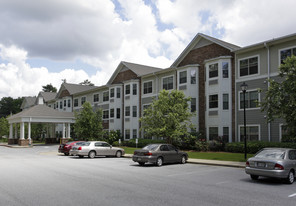 Farrfield Manor Apartments