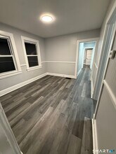 36 Carver St in Bridgeport, CT - Building Photo - Building Photo