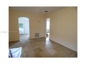 716 Briny Ave in Pompano Beach, FL - Building Photo - Building Photo