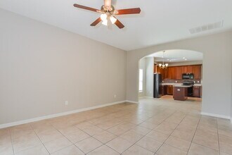 317 Appaloosa Ct in Sanford, FL - Building Photo - Building Photo
