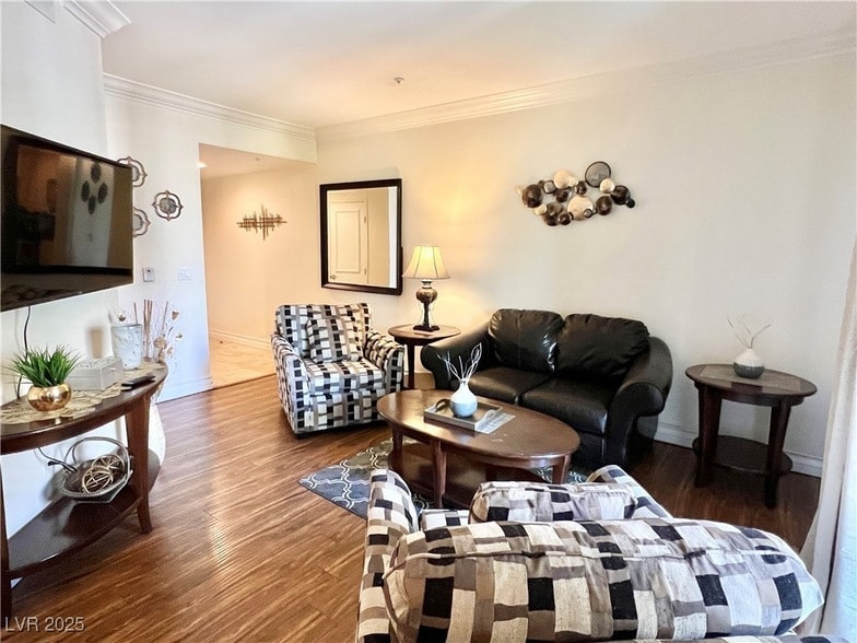 270 E Flamingo Rd, Unit 208 in Las Vegas, NV - Building Photo