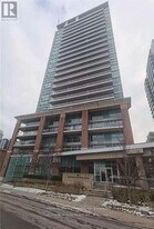 80 Western Battery Rd in Toronto, ON - Building Photo