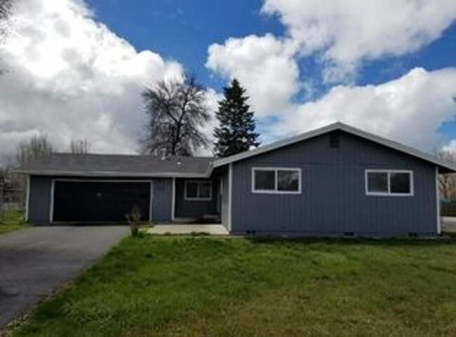 property at 4626 Alpine Dr
