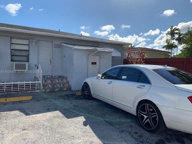 property at 1839 Wiley St