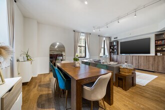 310 S Michigan Ave, Unit 1009 in Chicago, IL - Building Photo - Building Photo