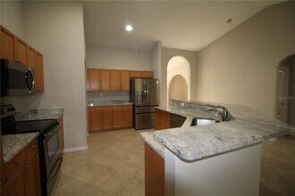 5508 Douglas Rd in North Port, FL - Building Photo - Building Photo