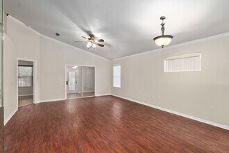 2114 NW 52nd Pl in Gainesville, FL - Building Photo - Building Photo