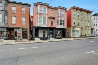 132 Lincoln Way W in Chambersburg, PA - Building Photo - Building Photo