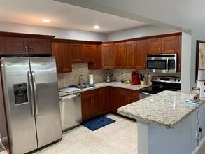 1420 NE 16th Terrace in Fort Lauderdale, FL - Building Photo - Building Photo