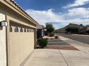 16633 N 19th St in Phoenix, AZ - Building Photo - Building Photo