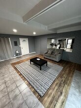 311 McFadden Dr, Unit #5 in Brownsville, TX - Building Photo - Building Photo