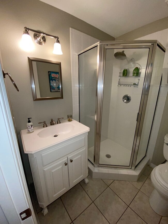 4033 Bowser Ave in Dallas, TX - Building Photo - Building Photo
