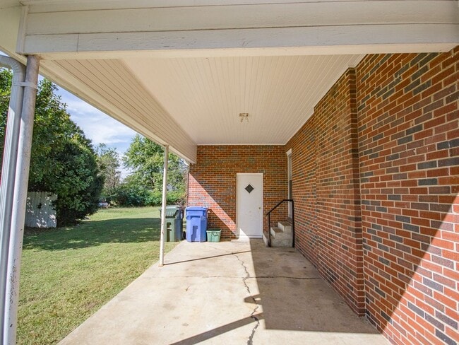 707 Hine St N in Athens, AL - Building Photo - Building Photo